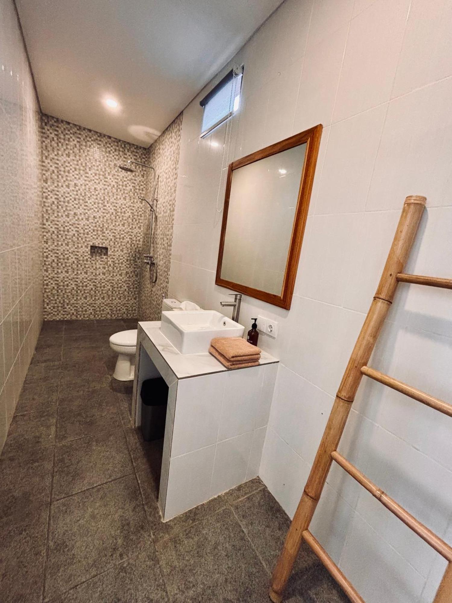 Kampana Homestay 울루와뚜 외부 사진